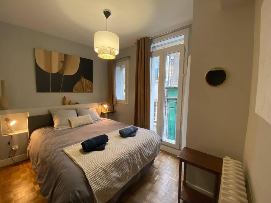 Apartamento Les Quatre Piliers - 1 Min Palais Jacques Coeur Bourges Exterior foto