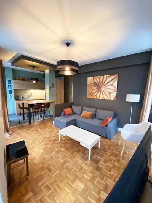 Apartamento Les Quatre Piliers - 1 Min Palais Jacques Coeur Bourges Exterior foto